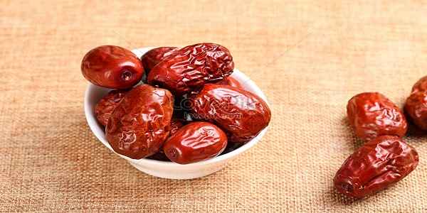 تصویر 3 از فروش عناب اعلا درشت + قیمت خرید به صرفه